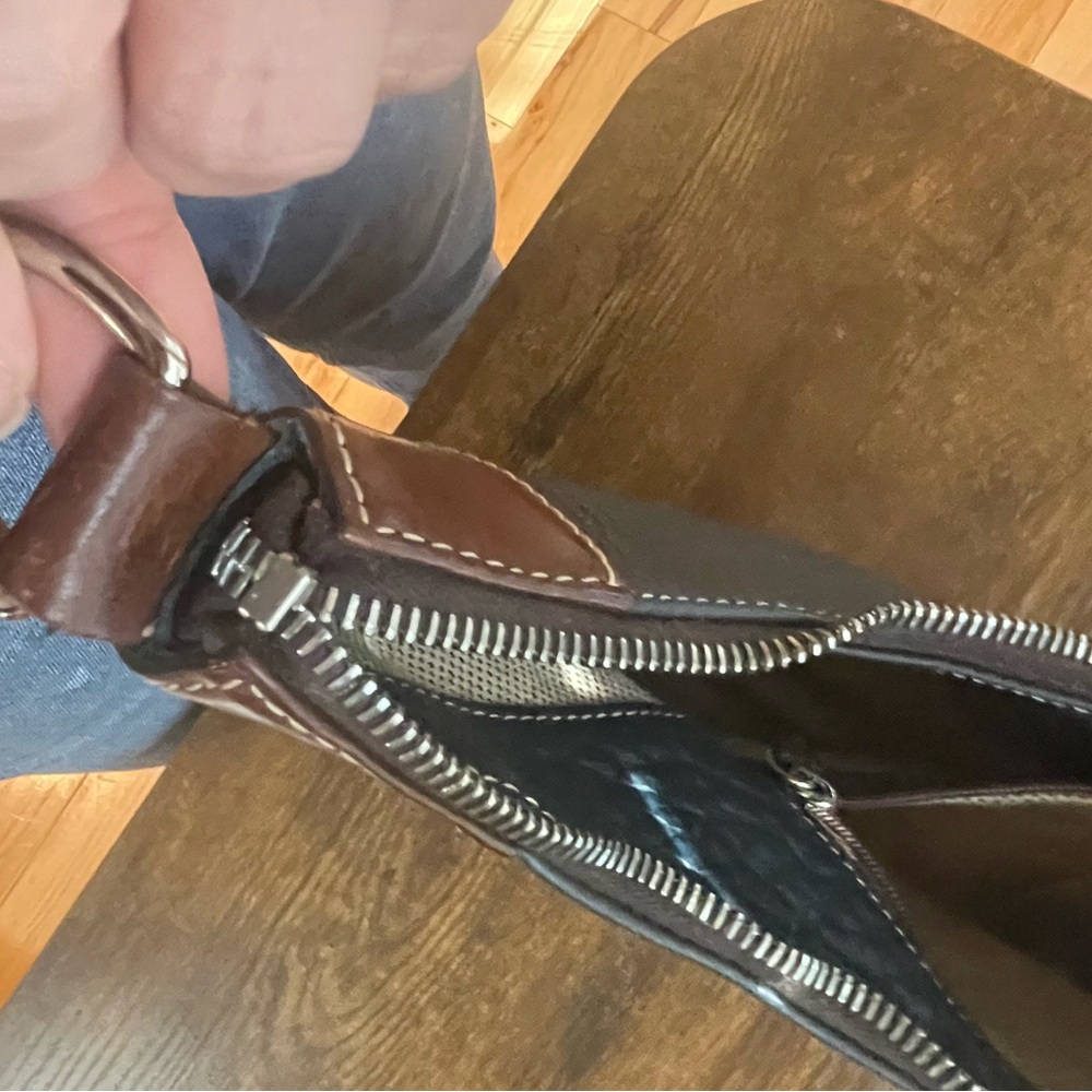 Dooney & Bourke Navy and Brown Shoulder Bag - Picture 8 of 10